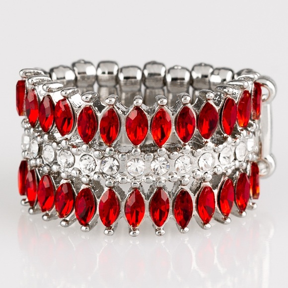 An Elegant 3 Piece Jewelry Set. - Picture 4 of 5